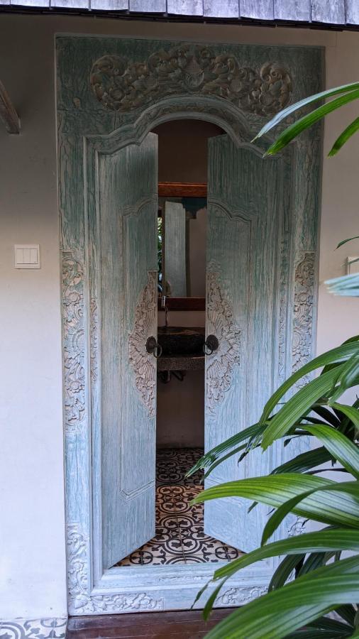 Villa Made West Seminyak Exterior foto